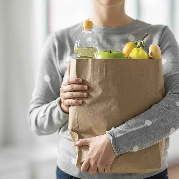 Bolsa de papel con fondo cuadrado